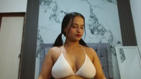 Kristy online show from May 14, 8:03 pm