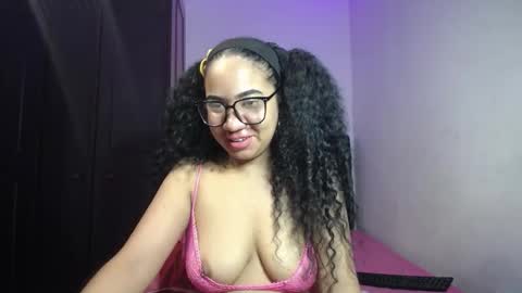 kristynsmith20 online show from September 9, 10:31 pm