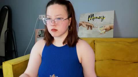 Snapshot of krysadapp chatting on September 12, 6:46 am Krys online show from September 12, 6:46 am