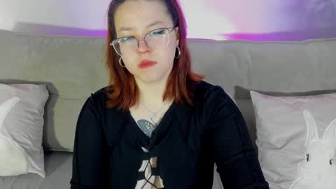 Snapshot of krysadapp chatting on September 20, 12:43 am Krys online show from September 20, 12:43 am