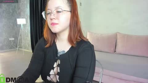 Snapshot of krysadapp chatting on September 17, 12:30 am Krys online show from September 17, 12:30 am