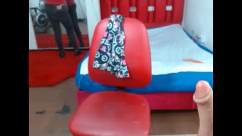 KRYSTAL THOMSON online show from November 3, 3:38 pm