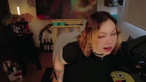 Krystal Violet online show from November 2, 6:33 pm