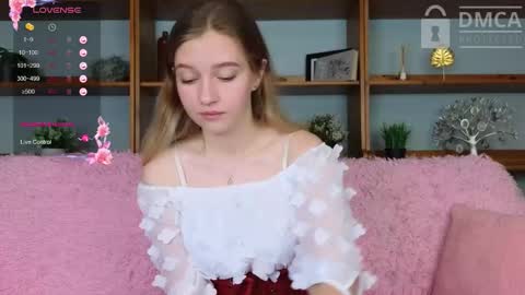 ksuhesa online show from October 29, 11:25 am