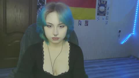 Alice online show from February 25, 2:15 pm