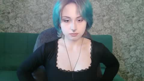 Alice online show from March 28, 2:49 pm