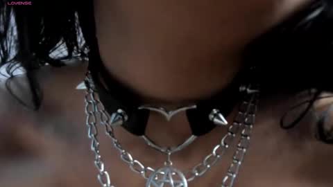 kur_purp online show from November 14, 9:59 pm