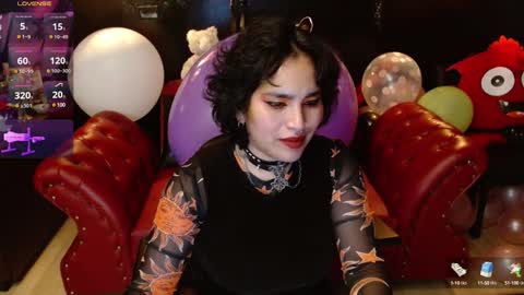 Fetiche Woman online show from December 4, 5:16 am