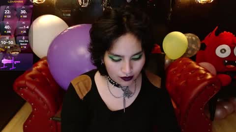 Fetiche Woman online show from December 5, 5:59 am