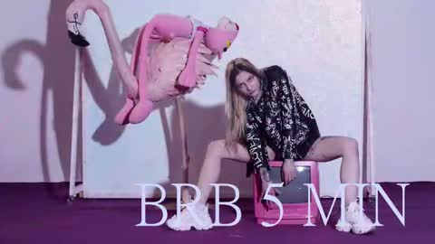 Erika online show from March 1, 9:59 pm