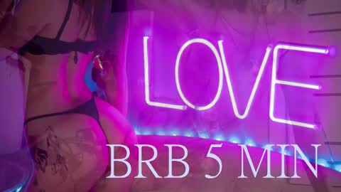 Erika online show from March 5, 9:17 pm