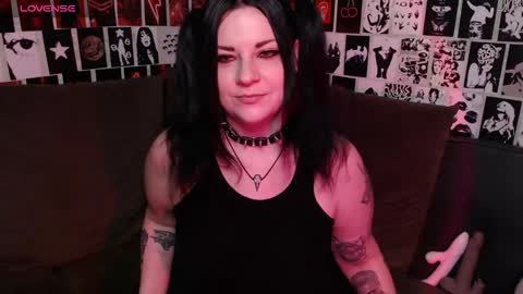 Kvopa online show from November 15, 7:59 pm