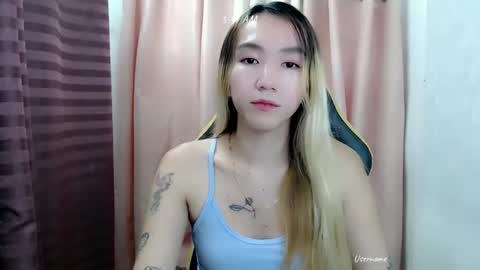 kweenie1026 online show from March 30, 9:47 pm