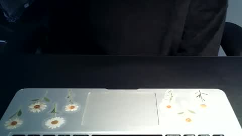 KyleeSilkk online show from October 7, 12:42 pm