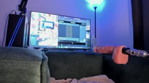 Kyleigh online show from August 7, 1:12 am