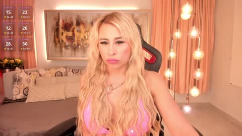  Kylie  online show from January 16, 3:02 pm