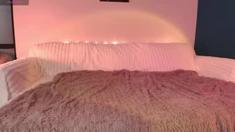 Kylie online show from September 26, 3:37 am