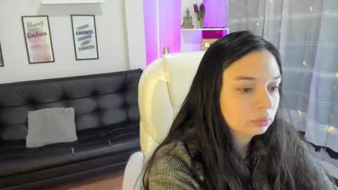 Snapshot of kylie_fire chatting on September 16, 1:19 pm kylie online show from September 16, 1:19 pm