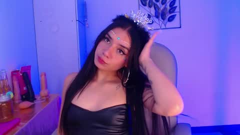 Kylie Myers online show from December 31, 5:44 am