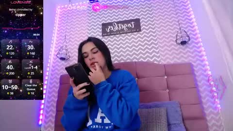 kylie_ls online show from December 5, 3:59 am