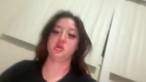 kylie_star30 online show from April 11, 4:29 am