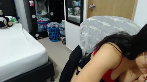 Instagram Kylie switch  followme  buy lovense here online show from December 31, 1:36 am