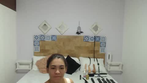 Melissa online show from January 29, 11:20 am