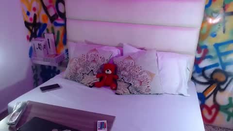 Melissa online show from January 8, 10:37 am