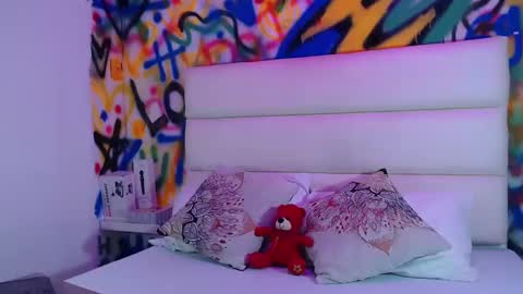 Melissa online show from January 10, 10:39 am