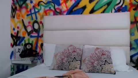 Melissa online show from December 30, 11:15 am