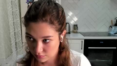 Din online show from October 13, 8:44 pm