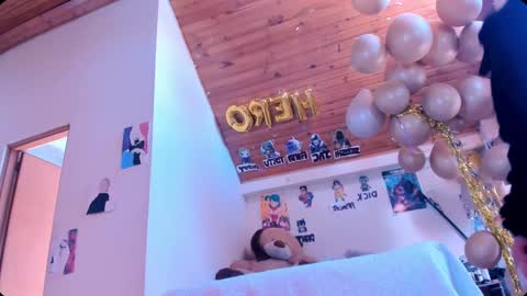 Snapshot of kyliekandy chatting on January 11, 3:31 pm online show from January 11, 3:31 pm