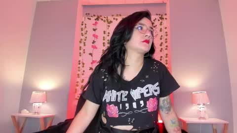K Y L I E online show from January 22, 11:34 am