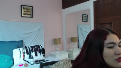 Kylie online show from November 6, 11:16 am