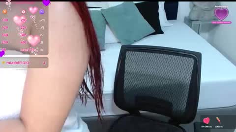 Kylie online show from October 17, 10:51 am