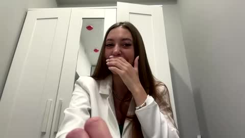 Selena online show from March 20, 3:44 am