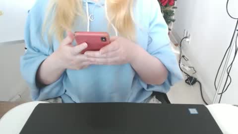 Check Out My NSFW OnlyFans Link On Bio online show from March 11, 9:39 pm