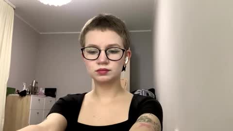 Kim online show from January 7, 6:33 pm