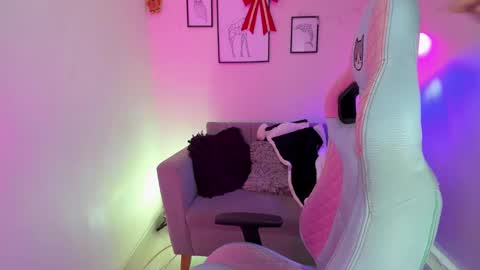 Kyomi online show from December 19, 12:56 pm