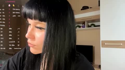 Eva online show from November 10, 6:30 am