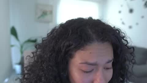 schedule 300 pm - 1100pm colombia time online show from March 31, 6:19 pm