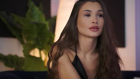 Snapshot of kyssaraplay chatting on September 28, 6:02 pm Kyssa online show from September 28, 6:02 pm