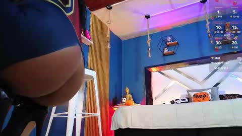 Snapshot of laady_brownn chatting on October 16, 11:46 am Cris online show from October 16, 11:46 am