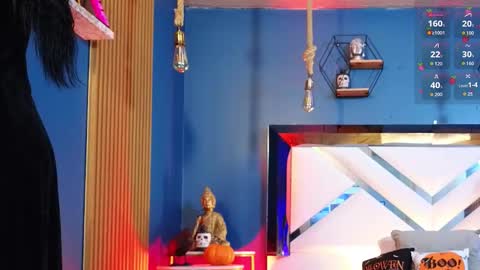 Snapshot of laady_brownn chatting on October 14, 11:24 am Cris online show from October 14, 11:24 am