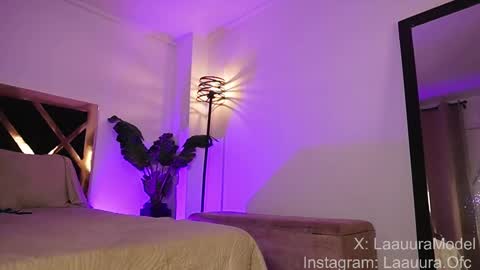 Snapshot of laauura_1 chatting on September 23, 10:08 pm Only Fans  laauura online show from September 23, 10:08 pm