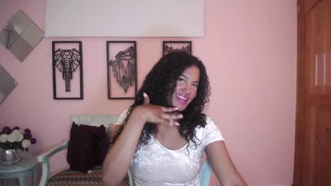 Karla - Instagram   lady karla1 online show from December 4, 11:13 pm