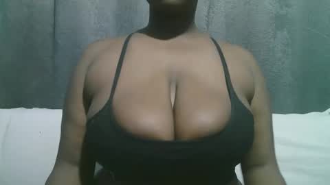 Snapshot of lady_dearra chatting on October 4, 3:34 am lady_dearra online show from October 4, 3:34 am