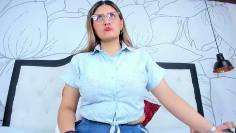 LADY  online show from March 10, 2:48 am