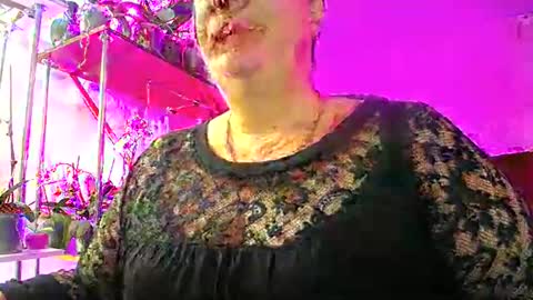 Lady Gloria online show from February 22, 5:34 am