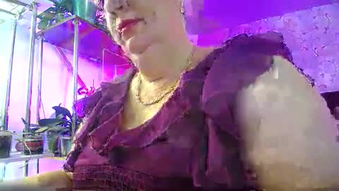 Lady Gloria online show from September 11, 4:35 am